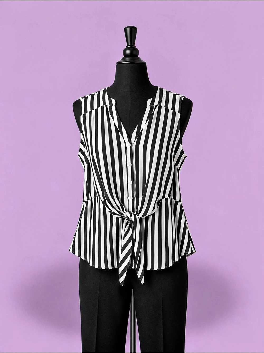 Torrid Striped Tie Front Blouse in Black & White Size 1